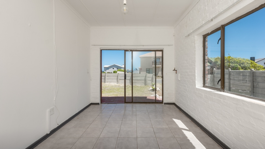2 Bedroom Property for Sale in Agulhas Western Cape